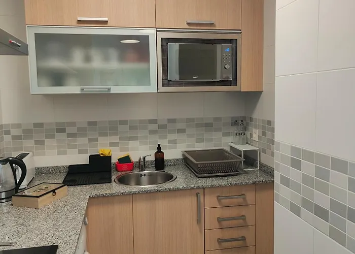 Ventana Al Paraíso Del Oso - Somiedo. Window To Bear Paradise - Somiedo