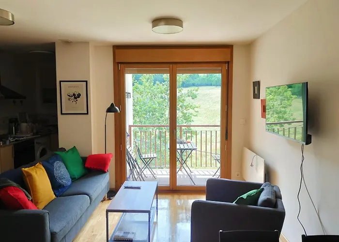 Apartamento Ventana Al Paraíso Del Oso - Somiedo. Window To Bear Paradise - Somiedo *